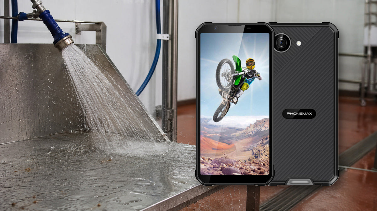 Phonemax X5 hot-water splash risk evaluation in a washdown area